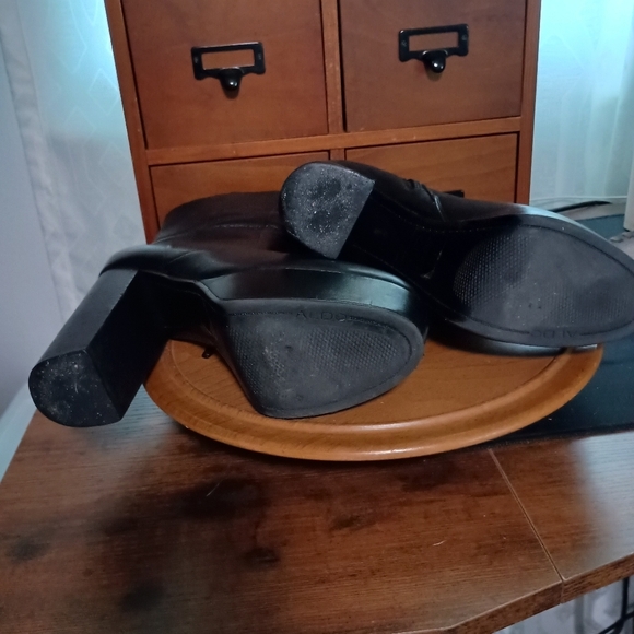 Aldo Black Leather Ankle Boots_7 - Picture 7 of 7